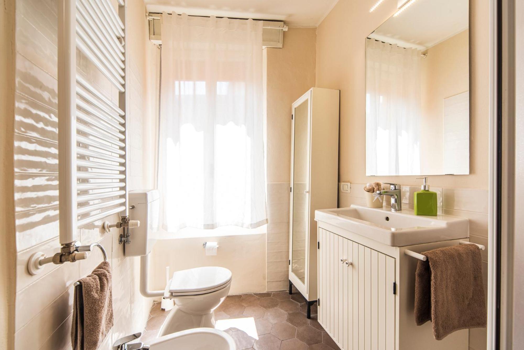 Reggio Center Lovely Apartments Реджонель-Эмилия Экстерьер фото
