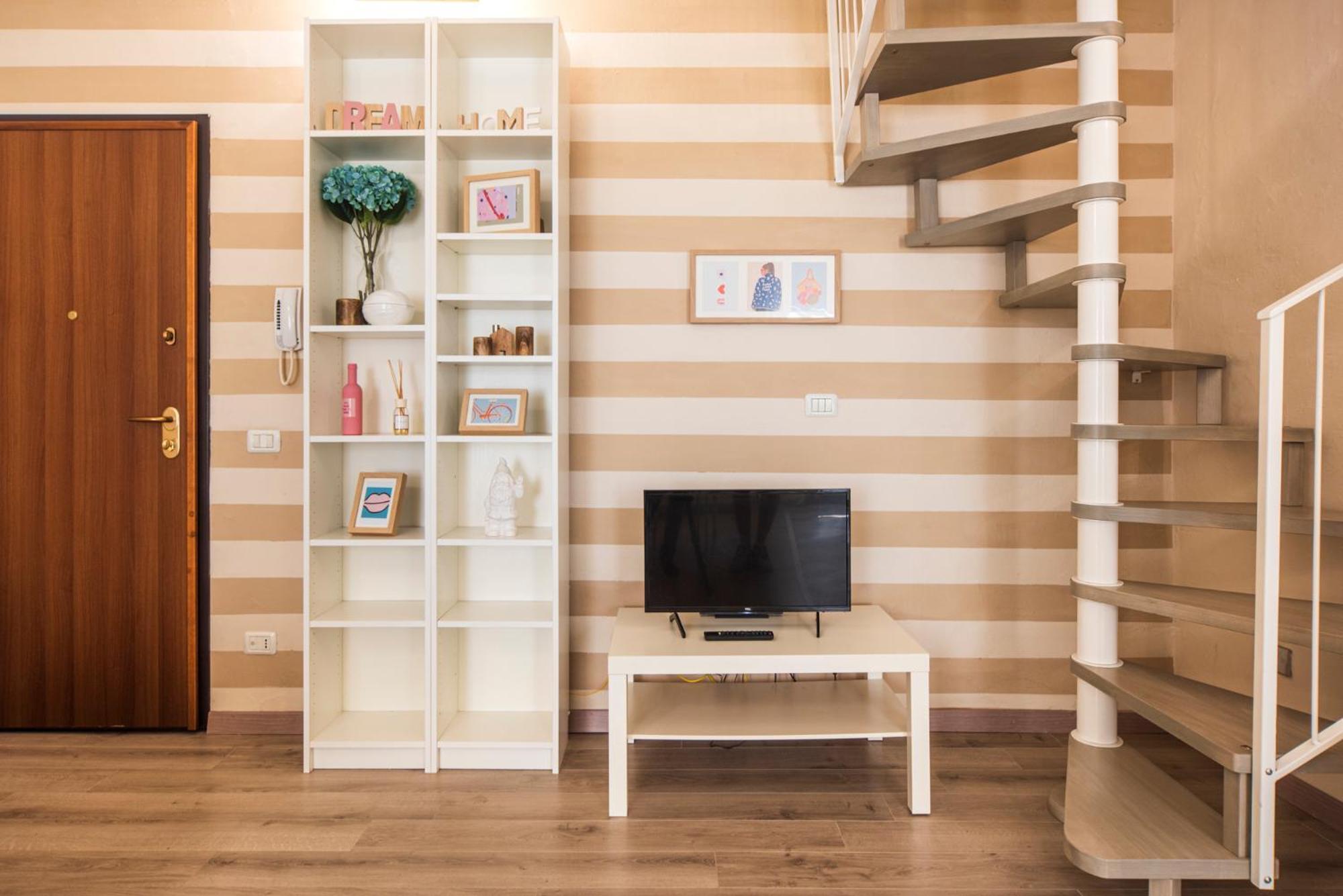 Reggio Center Lovely Apartments Реджонель-Эмилия Экстерьер фото